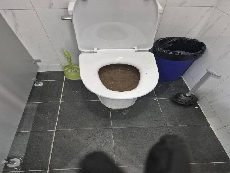 일산 변기막힘 작업사례 6