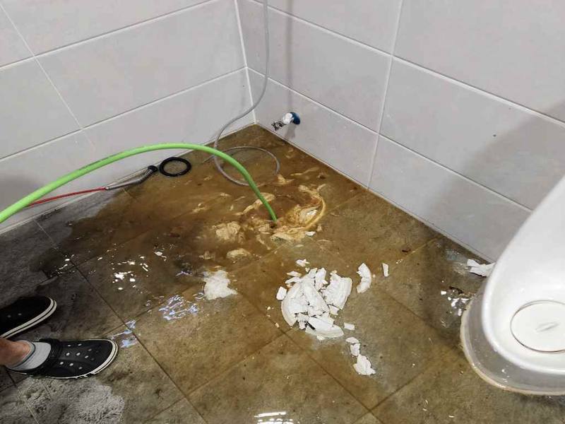 일산 변기역류 작업사례 1